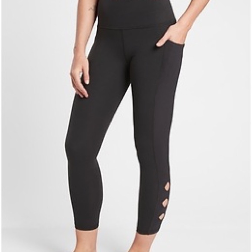 Athleta Black Salutation Stash Pocket II Cutout 7/8 Leggings